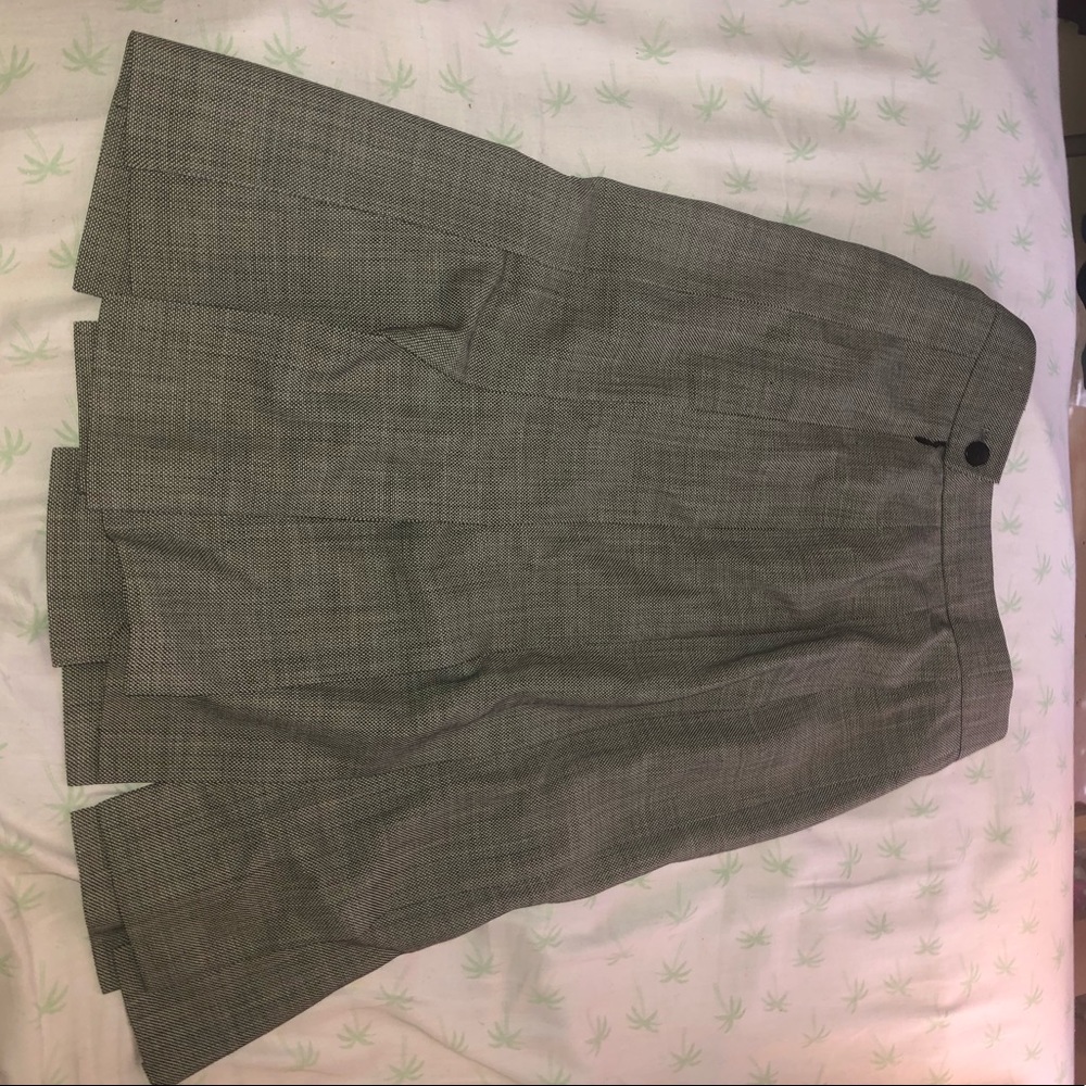 Escada grey pleated sections midi skirt - Picture 5 of 6